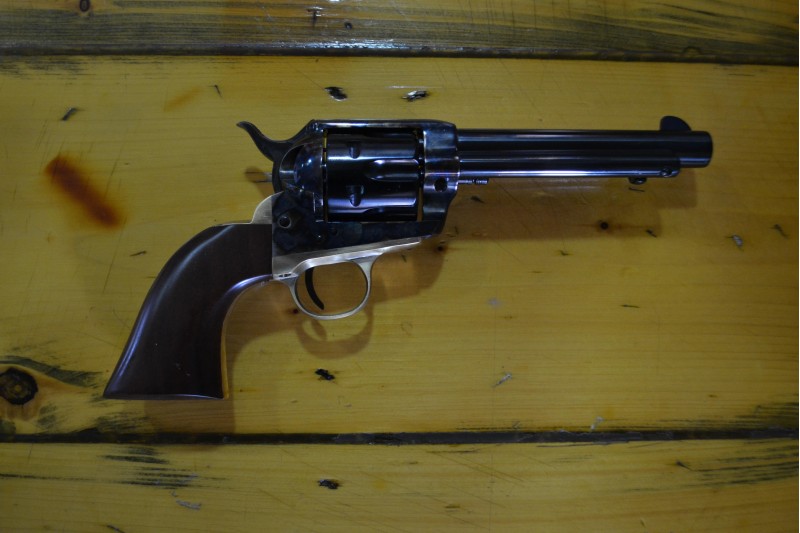Pietta 1873 Single Action 5 1/2" Pietta 1873 Single Action 5 1/2"